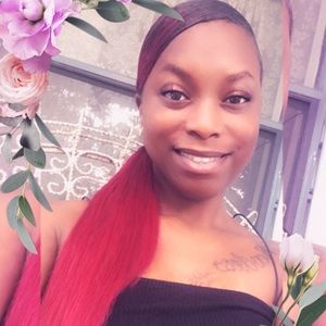 Meet your Posher, Cece